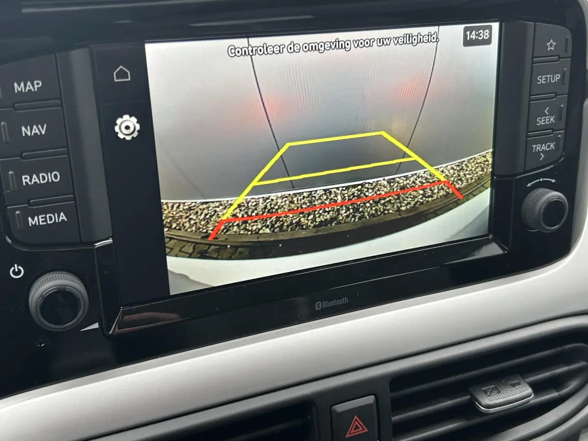 1.0 Premium / Navigatie / Cruise Control /