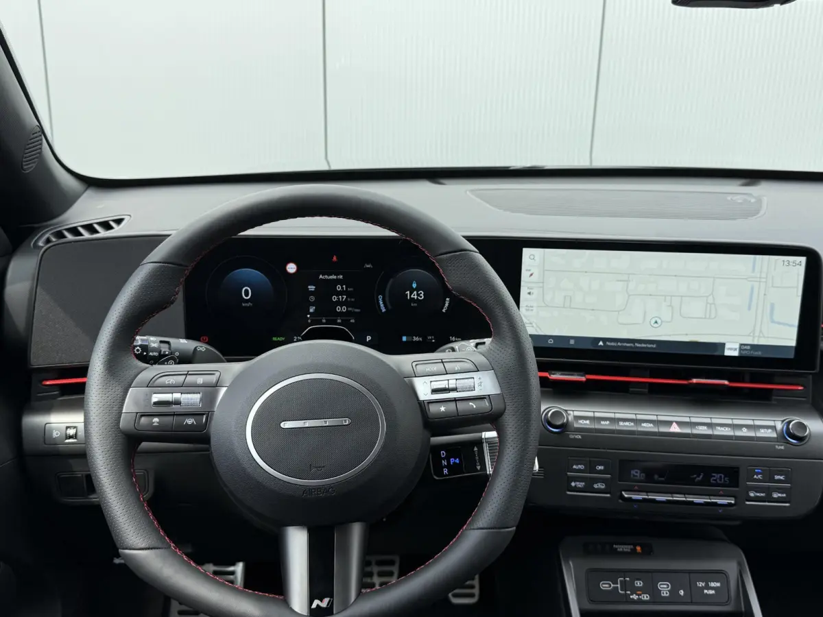 N Line Business 64.8 kWh / Navigatie / Cruise Control Adaptief / Blind Spot Warning / Bose Sound System / Airco Automatisch /