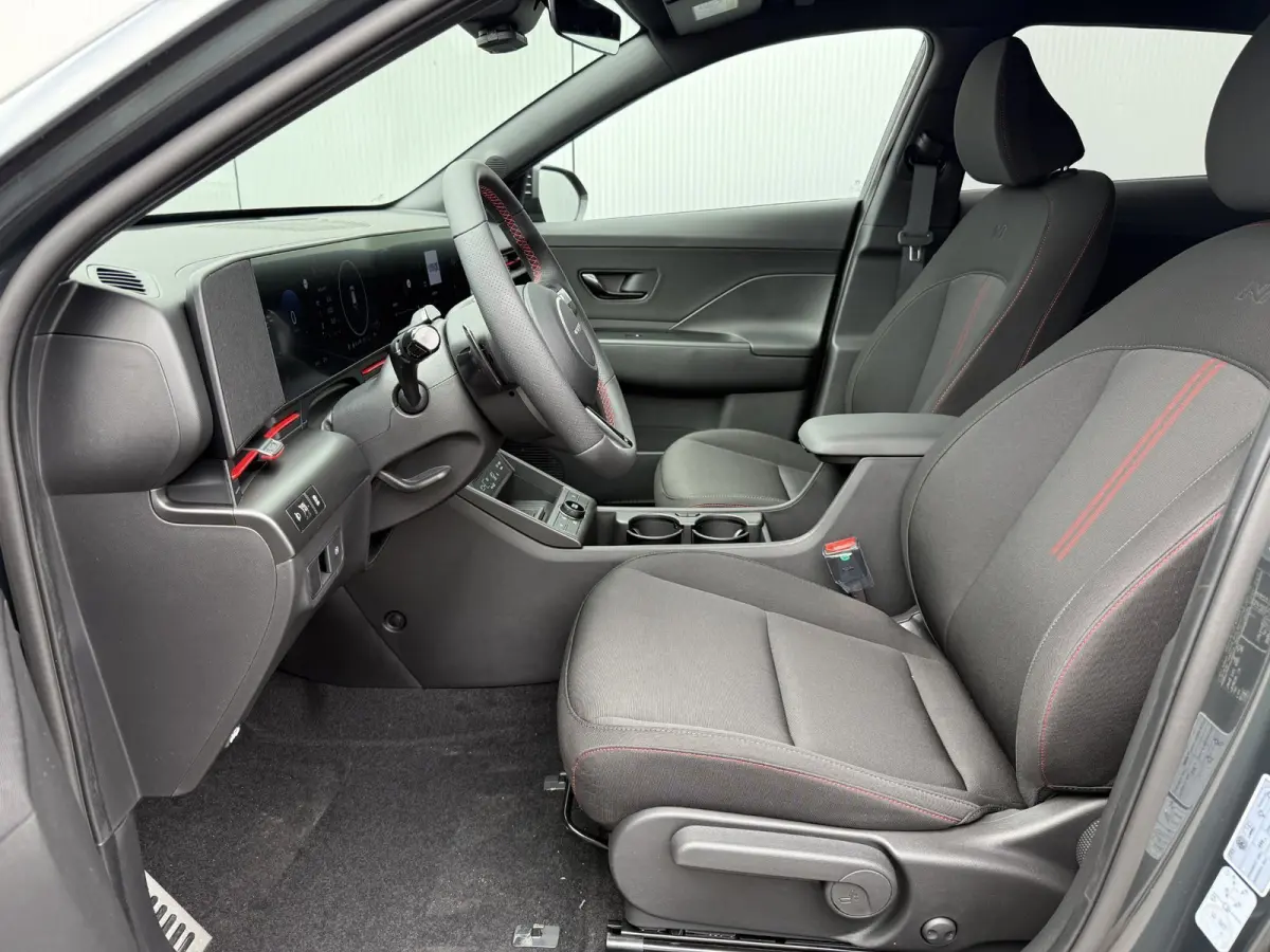 N Line Business 64.8 kWh / Navigatie / Cruise Control Adaptief / Blind Spot Warning / Bose Sound System / Airco Automatisch /