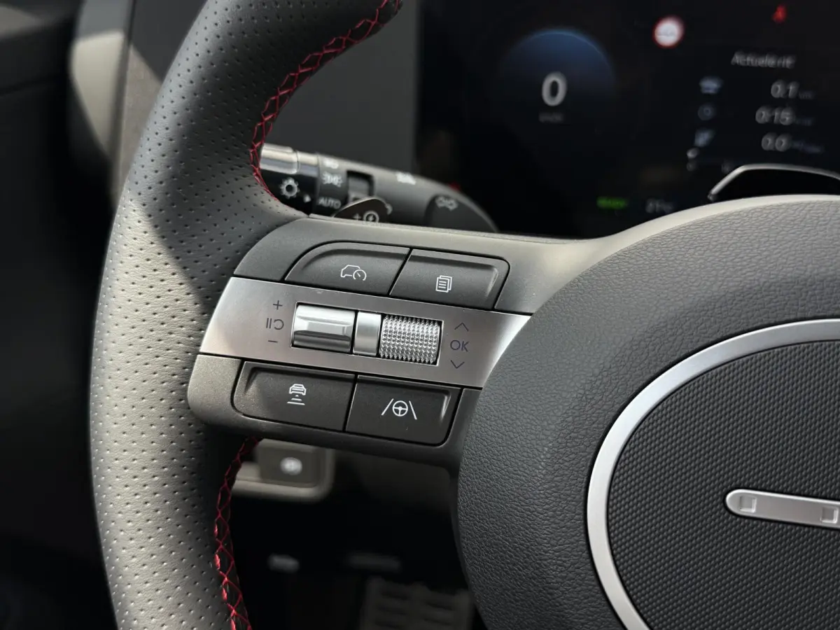 N Line Business 64.8 kWh / Navigatie / Cruise Control Adaptief / Blind Spot Warning / Bose Sound System / Airco Automatisch /