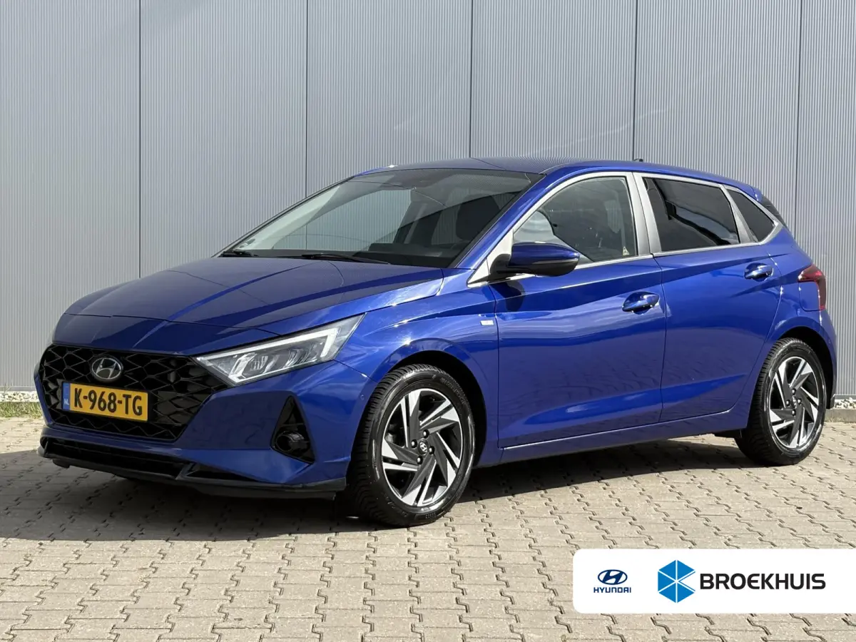 1.0 T-GDI Premium / Keyless entry / Climate control / Navigatie / Verwarmde stoelen + stuurwiel / Apple carplay/Android Auto / Trekhaak geremd 1.110 kg / | Achteruitrijcamera | Apple Carplay