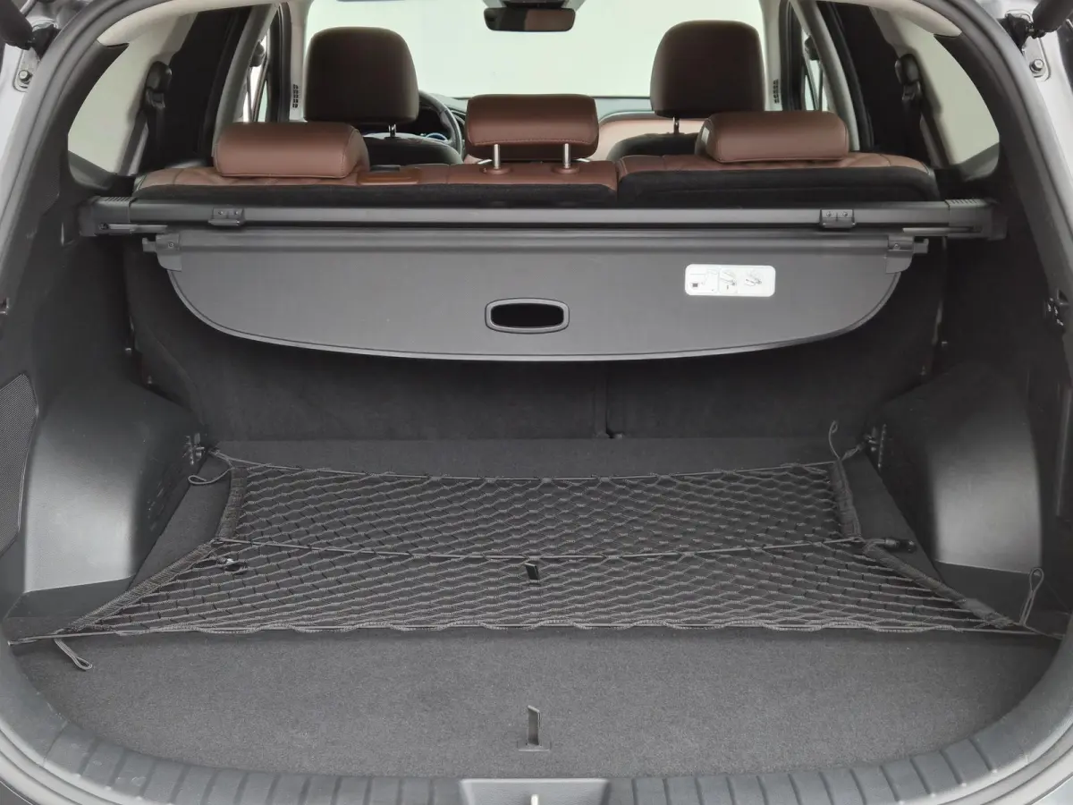 1.6 T-GDI PHEV Premium Sky / SOH 100% / Dealer onderhouden / Glazen schuif- en kanteldak / Head Up Display / Trekgewicht 1350 kg / Elektrische achterklep / Stuur- Stoel & Achterbank verwarmi