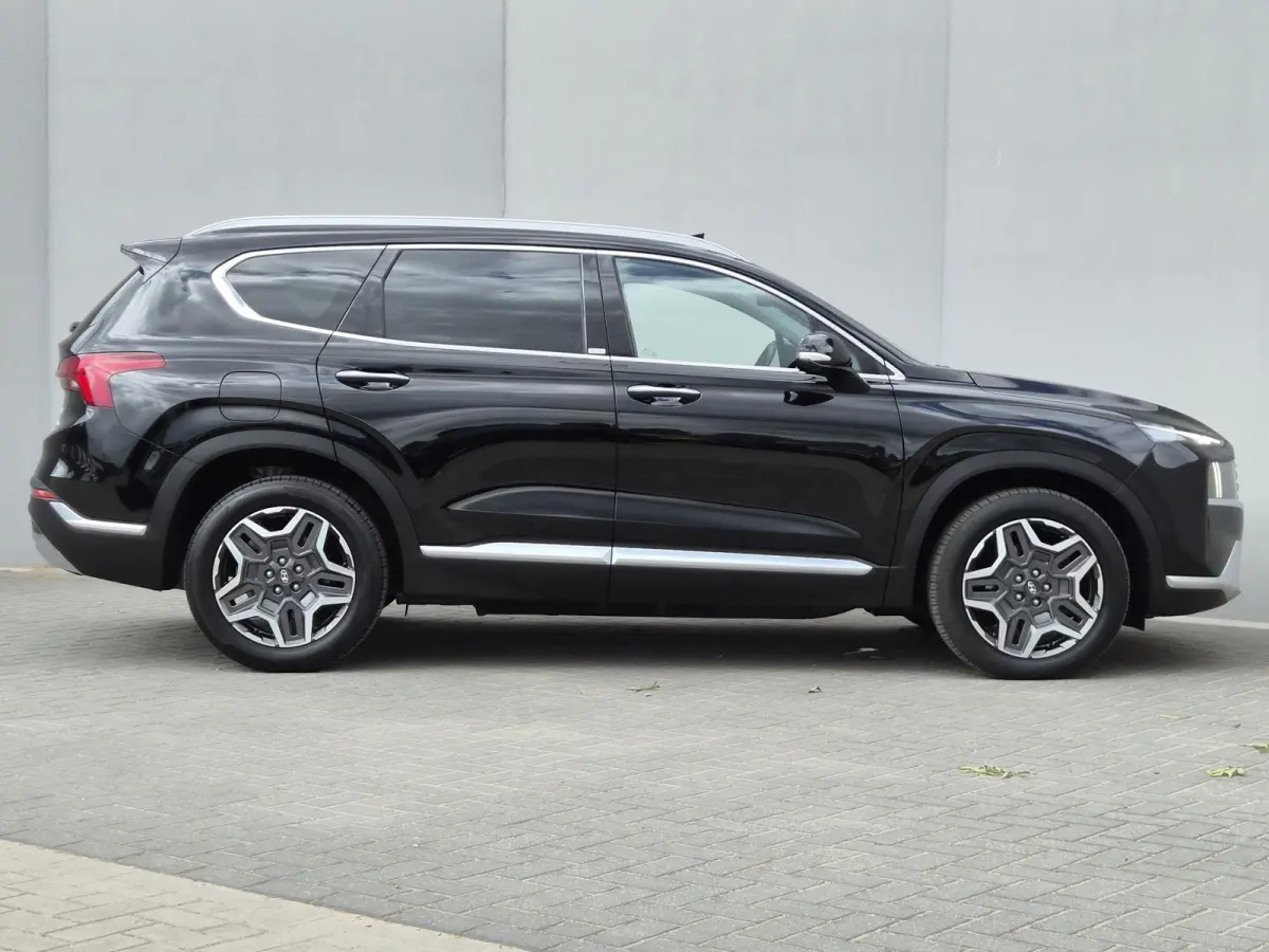 1.6 T-GDI PHEV Premium Sky / SOH 100% / Dealer onderhouden / Glazen schuif- en kanteldak / Head Up Display / Trekgewicht 1350 kg / Elektrische achterklep / Stuur- Stoel & Achterbank verwarmi