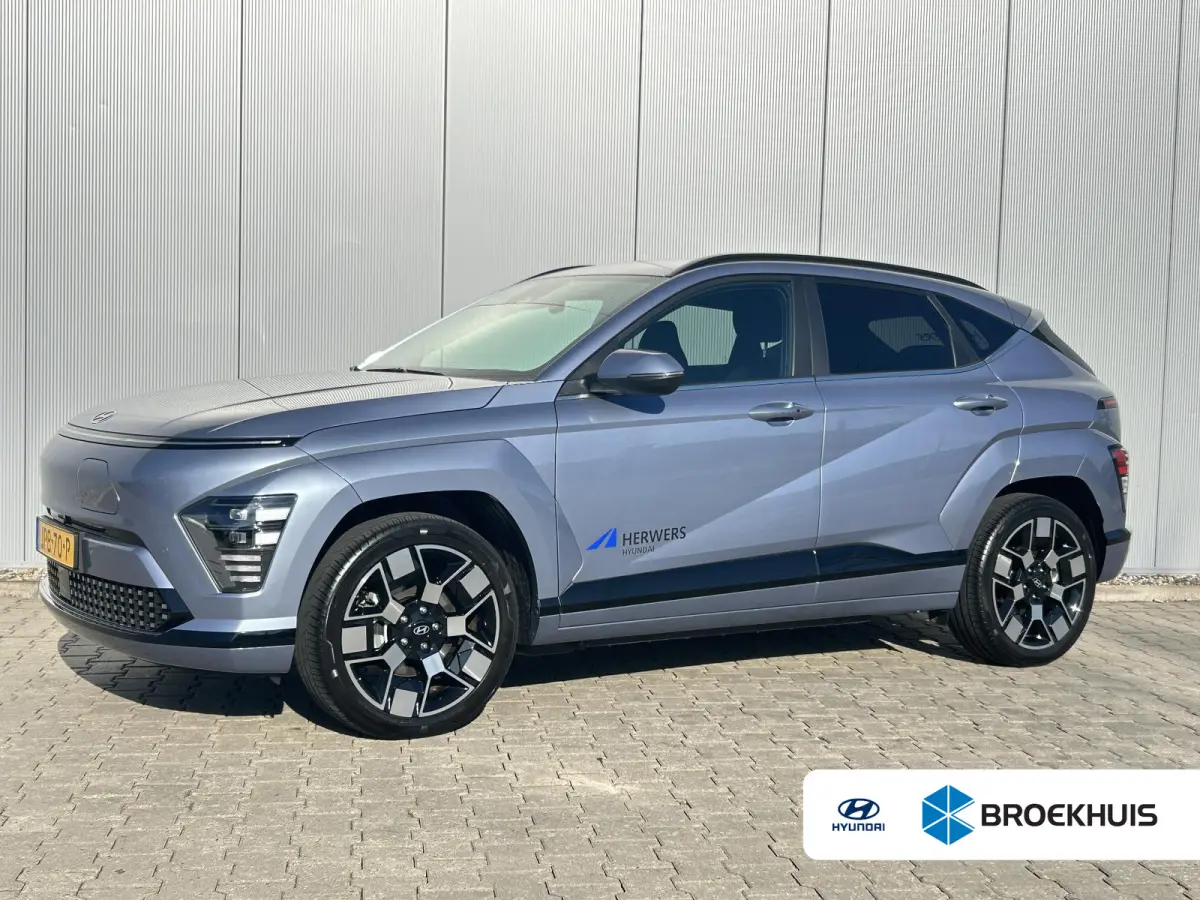 Comfort Smart 65.4 kWh / Navigatie / Cruise Control Adaptief / Climate Control / Achterklep Elektrisch / Stoel & Stuurwiel Verwarming Voorzijde /