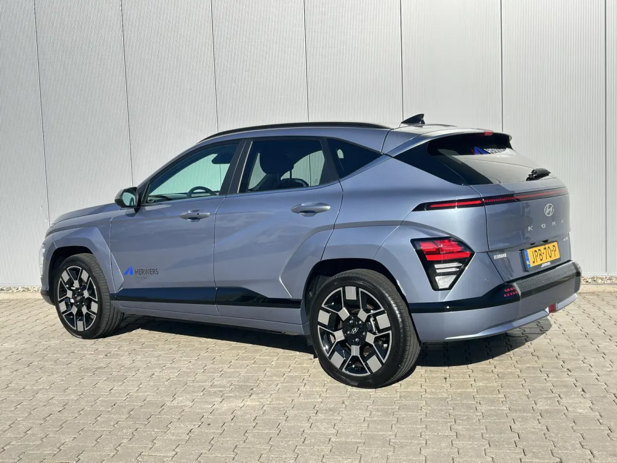 Comfort Smart 65.4 kWh / Navigatie / Cruise Control Adaptief / Climate Control / Achterklep Elektrisch / Stoel & Stuurwiel Verwarming Voorzijde /