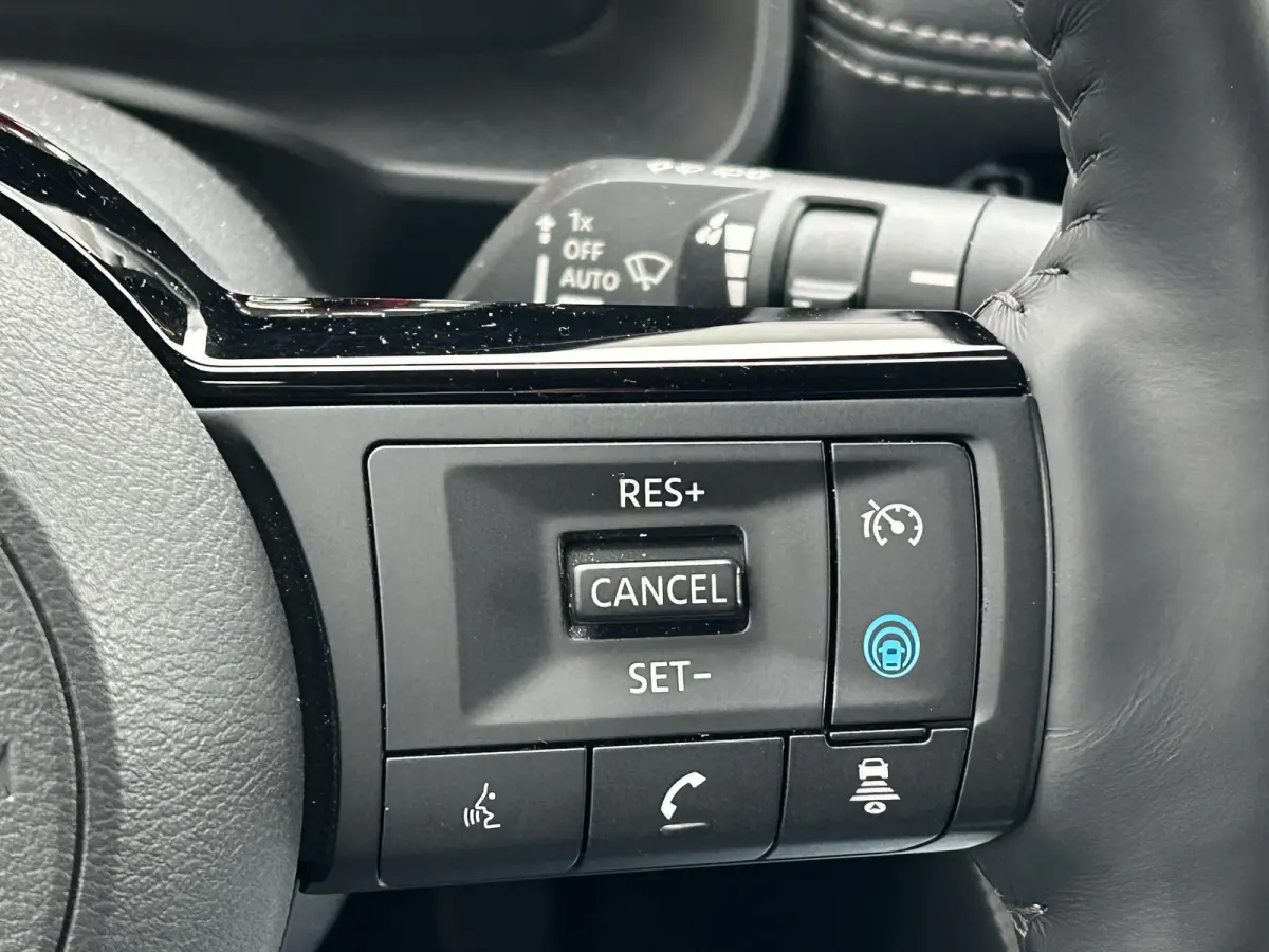 1.5 e-4orce Tekna 4WD 7p. / Trekhaak (1650KG Trekgewicht) / Lederen Bekleding / Cruise Control Adaptief / Elektrische Achterkep/ Airco /