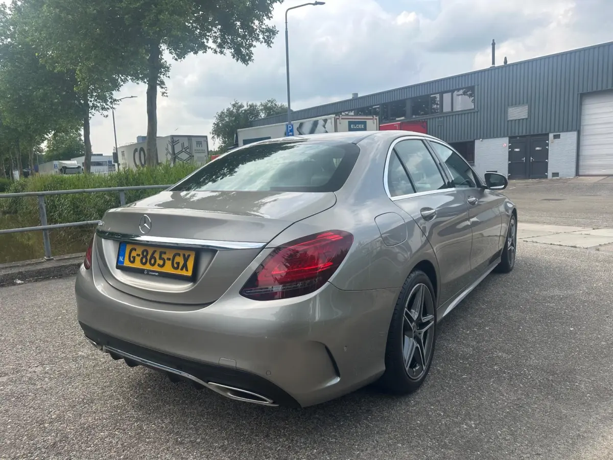 180 Premium Plus Pack!2019!AMG-Line!Navi!Camera!PDC!Sfeer!