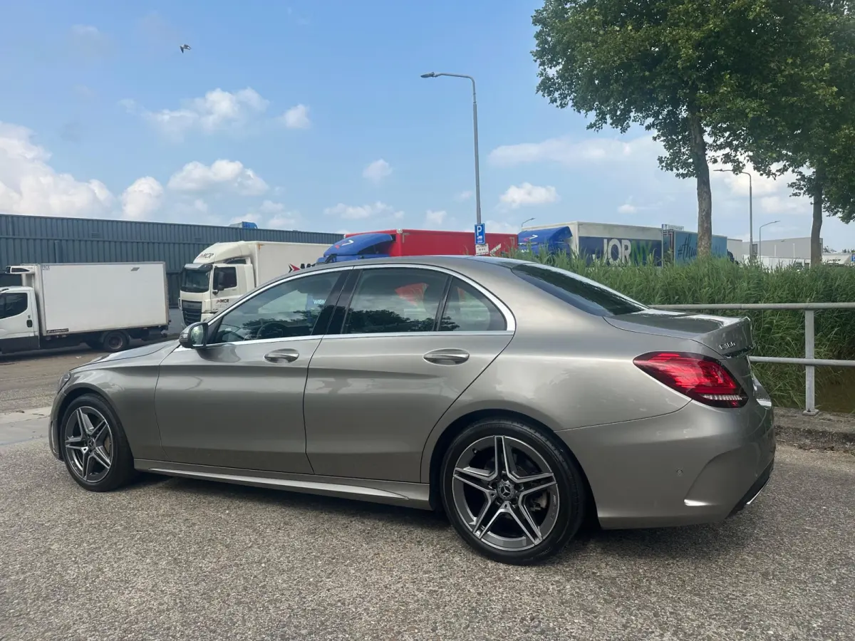 180 Premium Plus Pack!2019!AMG-Line!Navi!Camera!PDC!Sfeer!