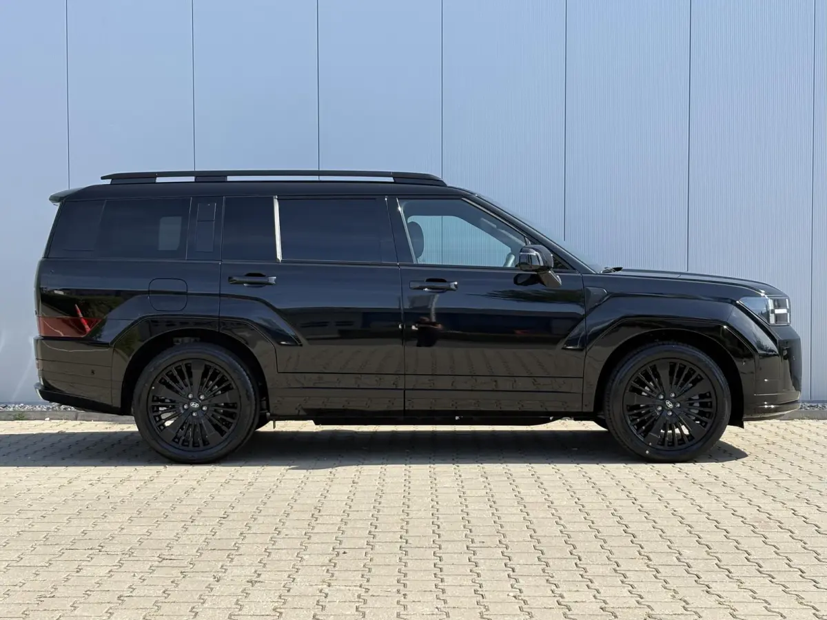 1.6 T-GDI PHEV Black Line 4WD 6p. / € 5000,- Voordeel / 6 Persoons / lichtmetalen velgen 5-spaaks 20" / Stoelverwarming voor/achter / Adaptieve Cruise Control / Dodehoek Camera / Navigatie