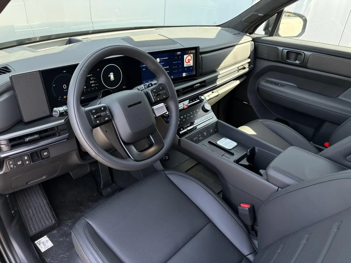 1.6 T-GDI PHEV Black Line 4WD 6p. / € 5000,- Voordeel / 6 Persoons / lichtmetalen velgen 5-spaaks 20" / Stoelverwarming voor/achter / Adaptieve Cruise Control / Dodehoek Camera / Navigatie