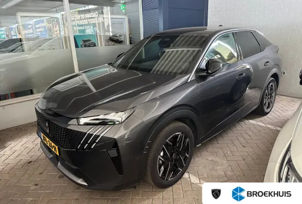 1.2 Hybrid 145 Allure | Navigatie | Carplay | Climate Control | Camera | | Achterbank in delen neerklapbaar | Achteruitrijcamera | Apple Carplay/Android Auto|telefoonintegratie premium
