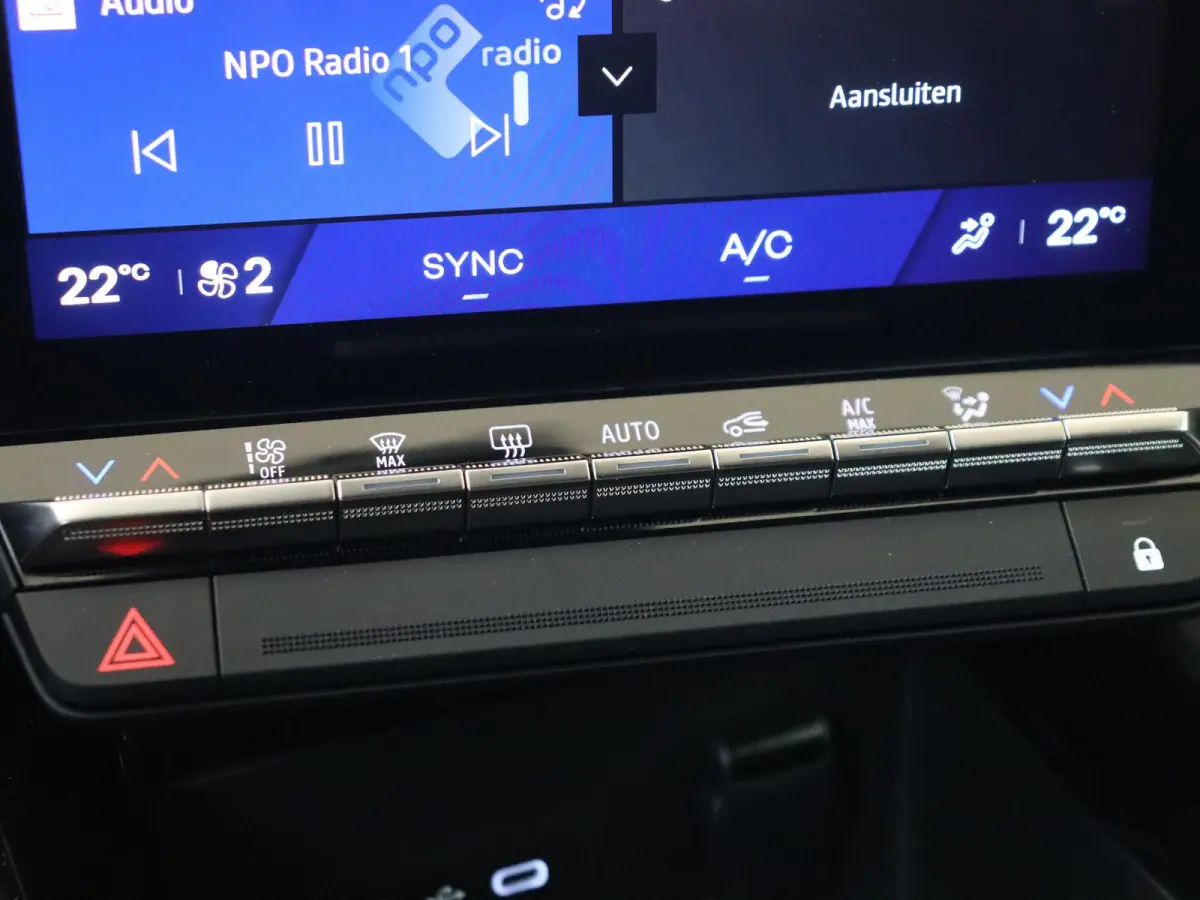 1.2 E-Tech full hybrid 200 techno | Pack around view camera | Pack Safety | Apple Carplay/Android  | cruise control adaptief | electronic climate control | lederen/stof bekleding | LED kopla