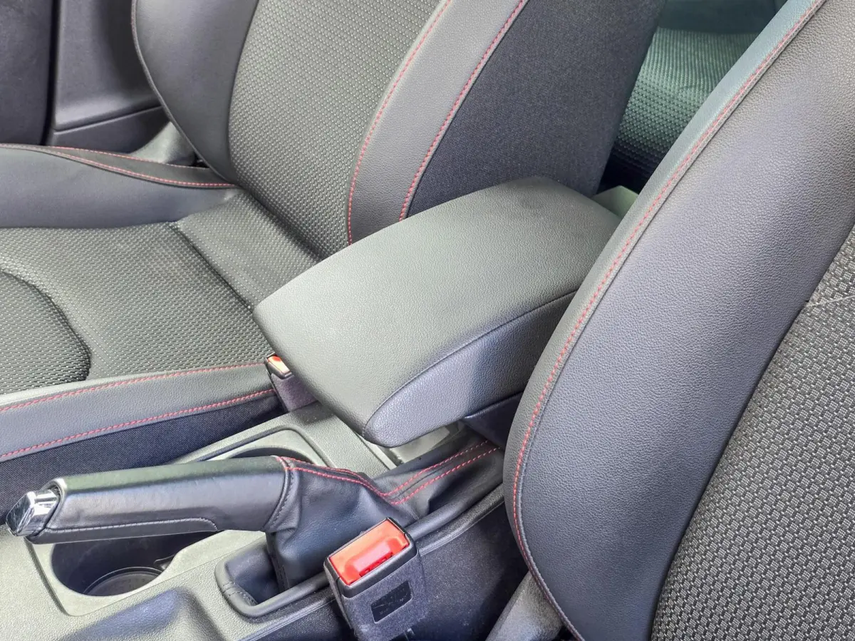 1.4 FR|CARPLAY|CRUISE|SEAT SOUND|STOELVERWARMING