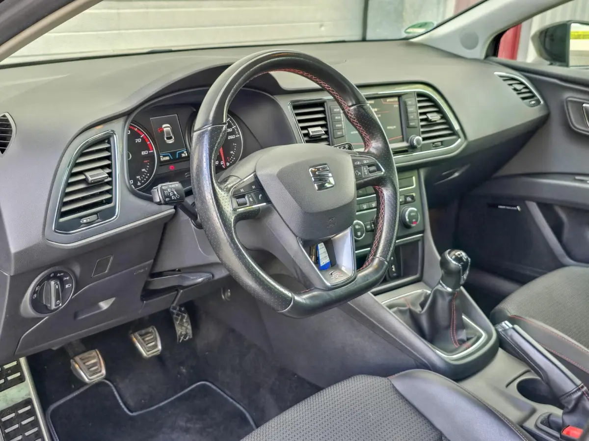 1.4 FR|CARPLAY|CRUISE|SEAT SOUND|STOELVERWARMING