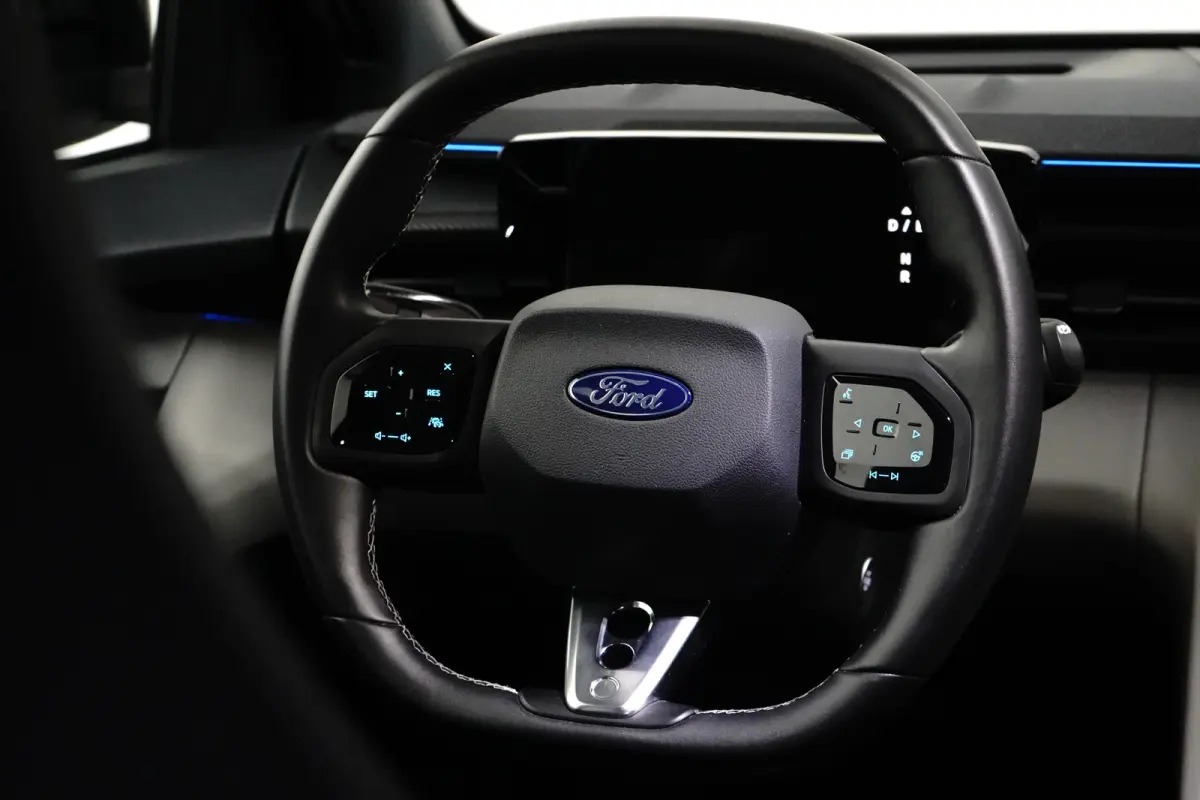 Premium Extended Range 340pk AWD 79KWh | AGR-Stoelen | Head-Up | Warmtepomp | Matrix-Led | 4 Jaar Ford protect