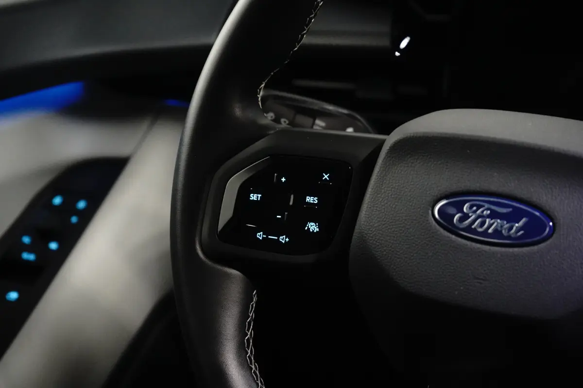 Premium Extended Range 340pk AWD 79KWh | AGR-Stoelen | Head-Up | Warmtepomp | Matrix-Led | 4 Jaar Ford protect