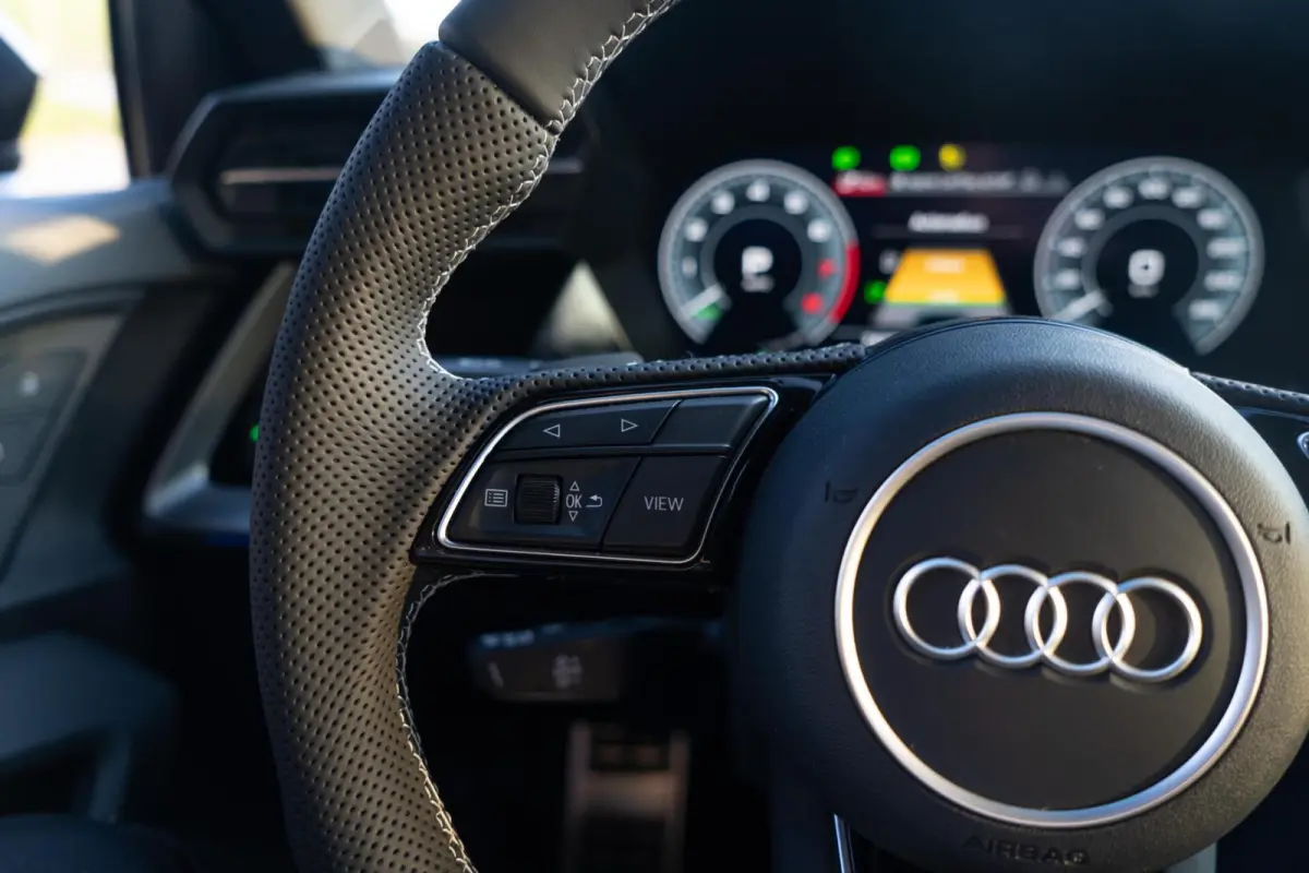 40 TFSI e S-line | Pano | B&O | Ambient+ | HD Matrix