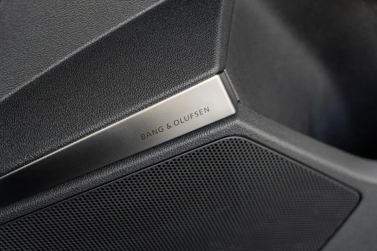 40 TFSI e S-line | Pano | B&O | Ambient+ | HD Matrix