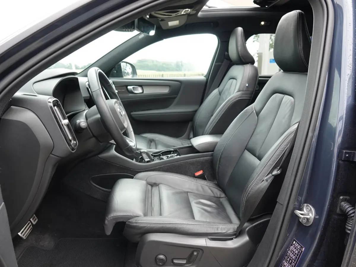 1.5 T4 R-Design VOL LEER | PANODAK | HK-AUDIO | TWO-TONE | PILOT + ACC