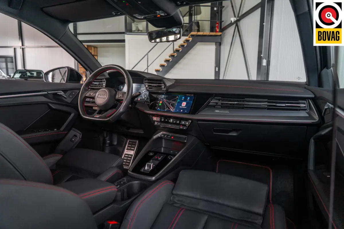 45 TFSI e S-line | Leer met rode stiksels | Sfeer | Cam