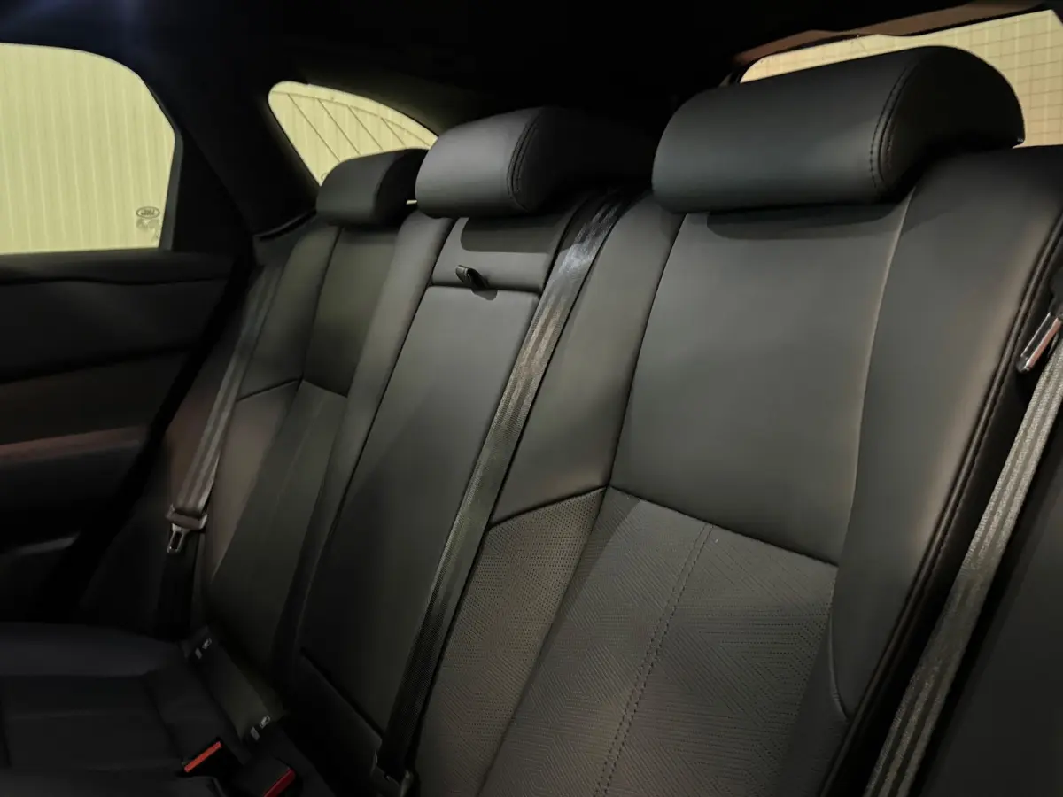 2.0 P400e R-Dynamic HSE | FACELIFT | PANO | 360 CAMERA | MERIDIAN