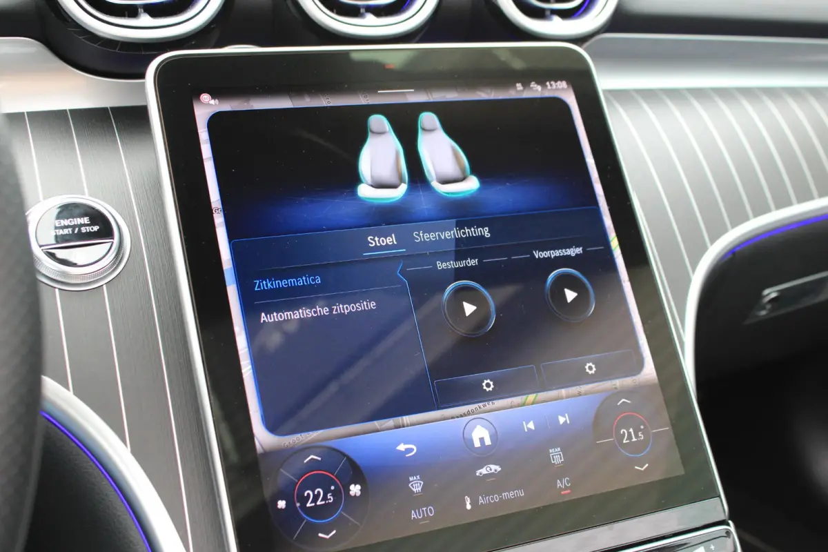 200 AMG Cabrio Burmester | Distronic | Memory | Airscarf | Carplay | Camera | Keyless | Opalietwit Metallic | Dealer Onderhouden