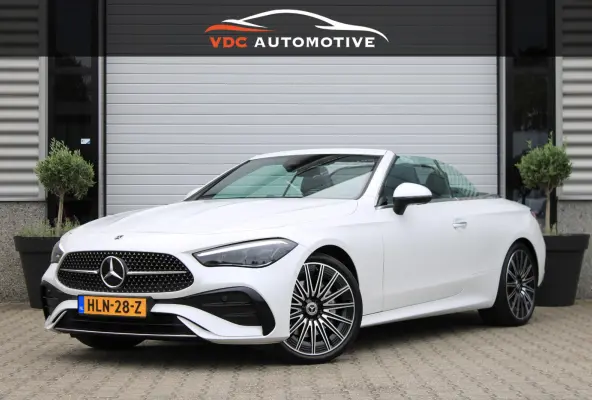 200 AMG Cabrio Burmester | Distronic | Memory | Airscarf | Carplay | Camera | Keyless | Opalietwit Metallic | Dealer Onderhouden