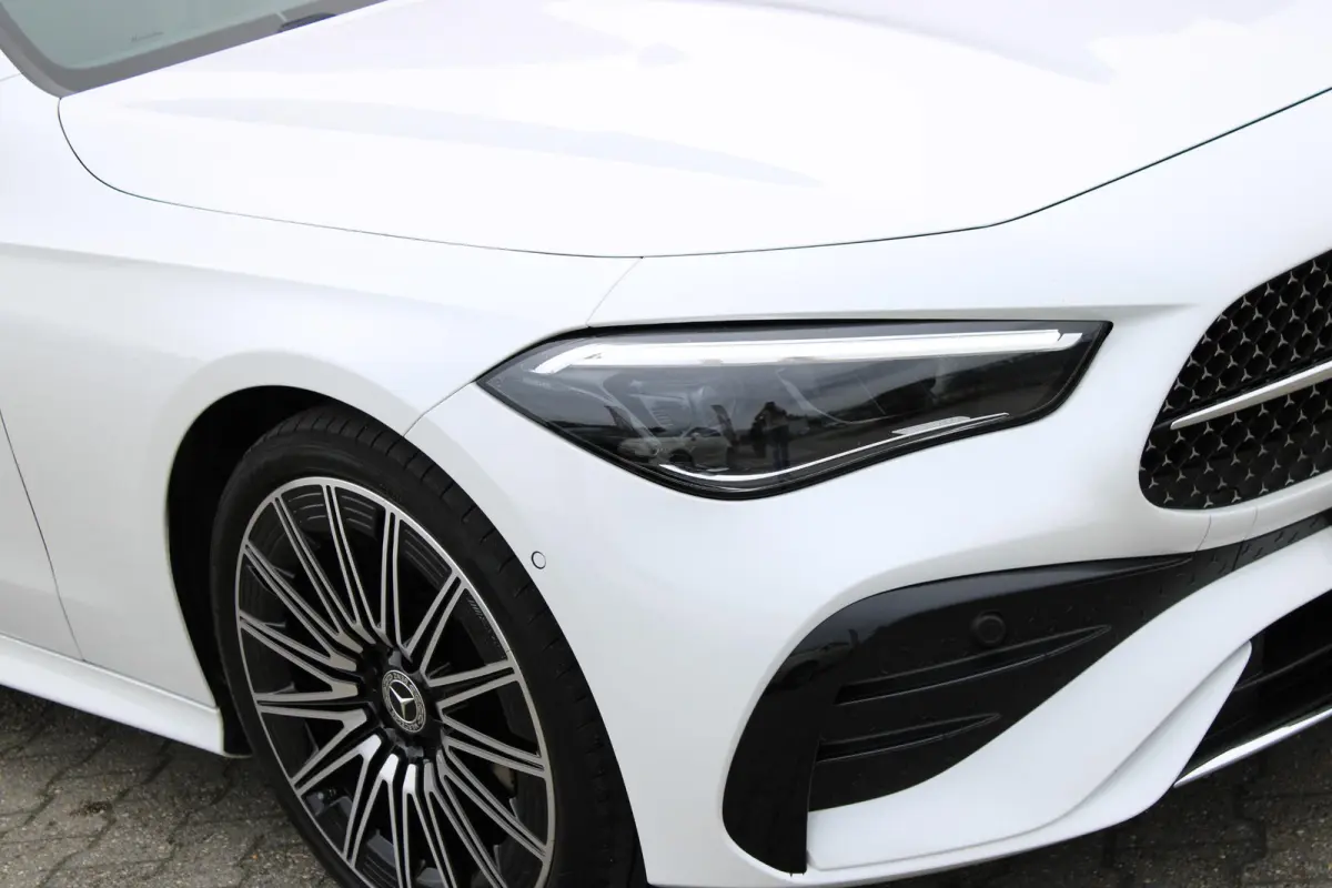 200 AMG Cabrio Burmester | Distronic | Memory | Airscarf | Carplay | Camera | Keyless | Opalietwit Metallic | Dealer Onderhouden