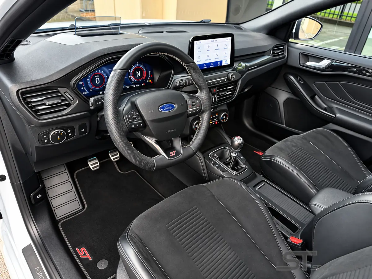 2.3 EcoBoost ST-X|Pano|HUP|Performance Pack
