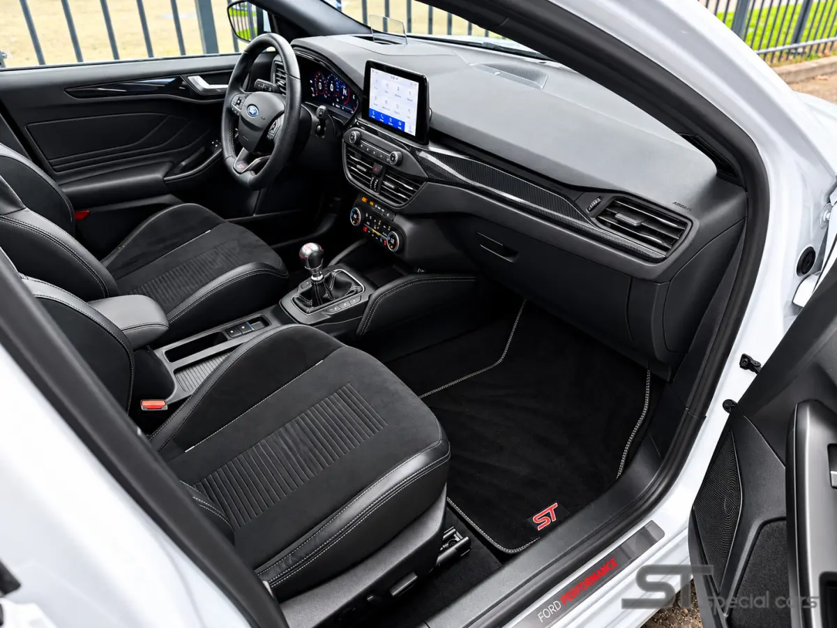 2.3 EcoBoost ST-X|Pano|HUP|Performance Pack