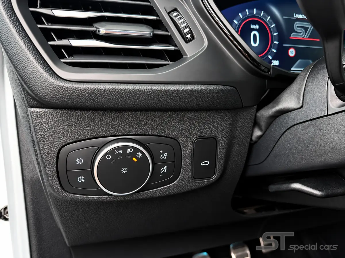 2.3 EcoBoost ST-X|Pano|HUP|Performance Pack