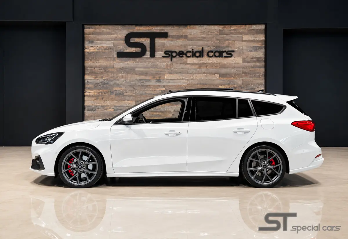 2.3 EcoBoost ST-X|Pano|HUP|Performance Pack