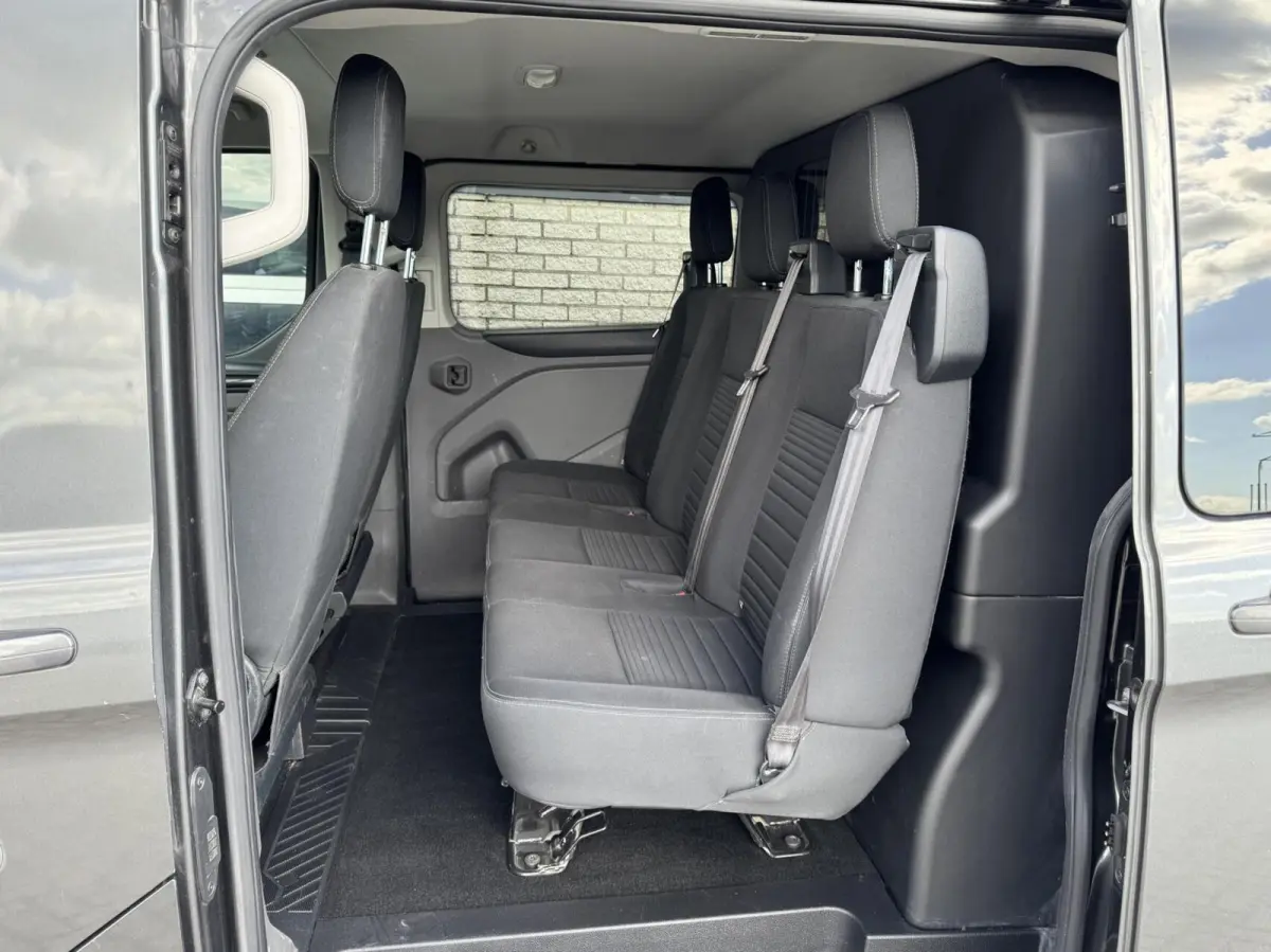 320 2.0 170pk Limited Dubbele Cabine Trekhaak/Camera/Carplay/Stoelverwarming/17"