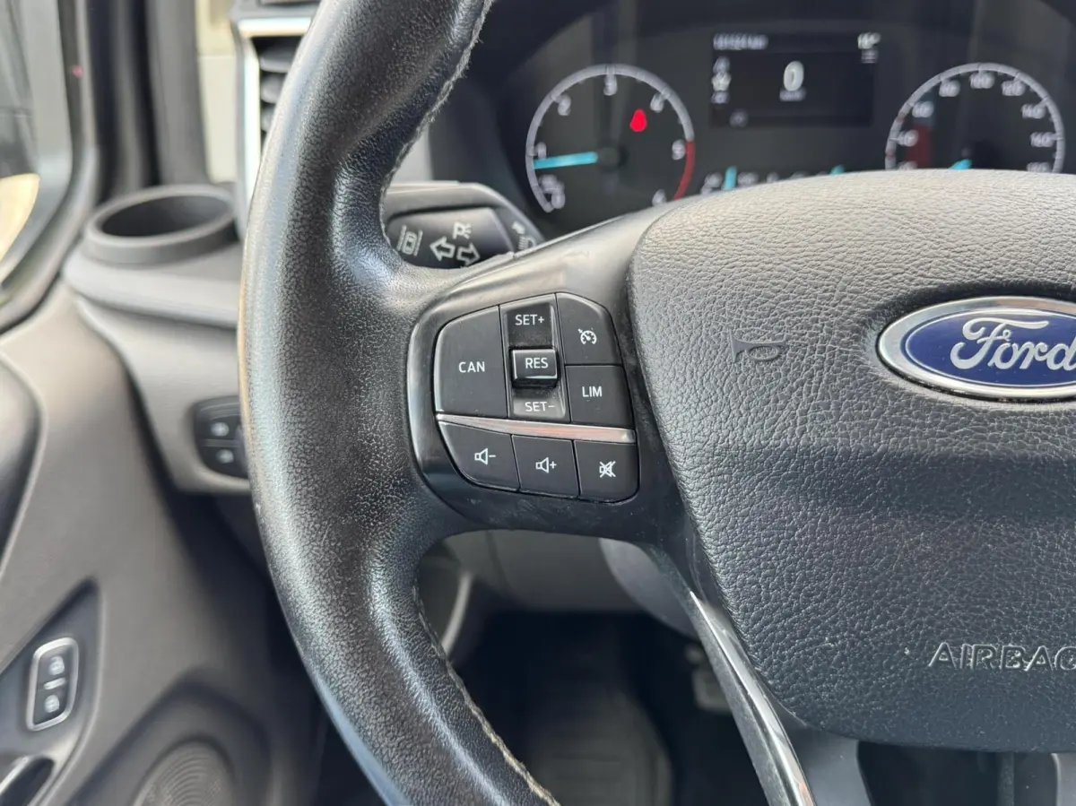 320 2.0 170pk Limited Dubbele Cabine Trekhaak/Camera/Carplay/Stoelverwarming/17"