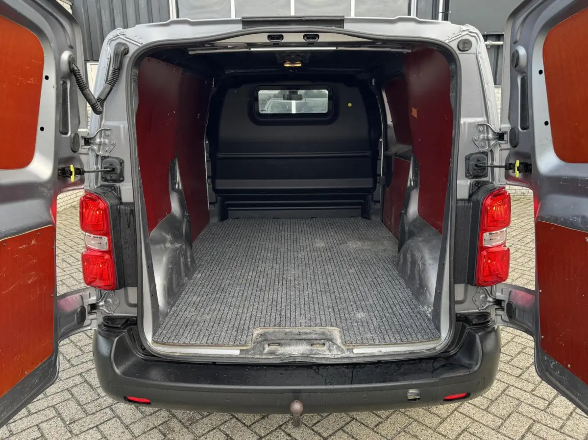 Bestel 2.0 BlueHDI 150 Standard Asphalt