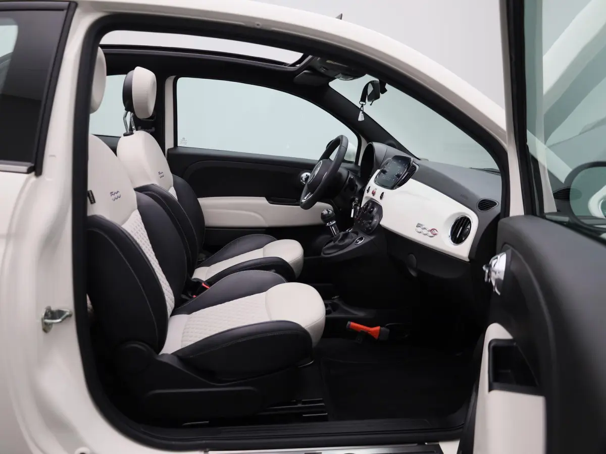 1.0 Hybrid Dolcevita | Cabrio | Parkeer sensoren | LMV | DAB | Bluetooth | Airco | Cruise control