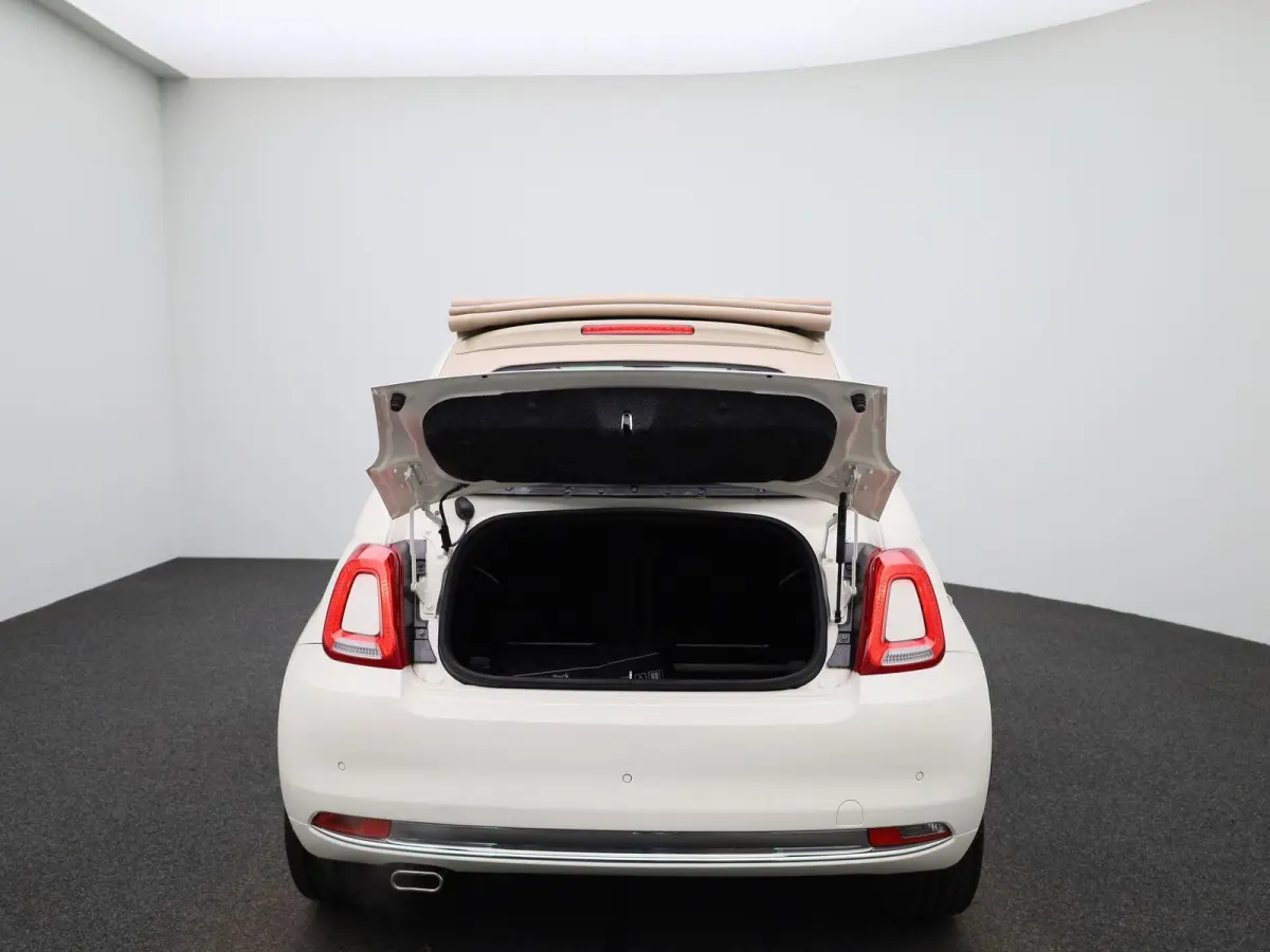 1.0 Hybrid Dolcevita | Cabrio | Parkeer sensoren | LMV | DAB | Bluetooth | Airco | Cruise control