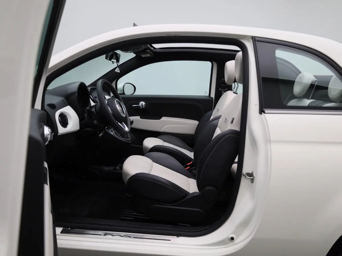 1.0 Hybrid Dolcevita | Cabrio | Parkeer sensoren | LMV | DAB | Bluetooth | Airco | Cruise control