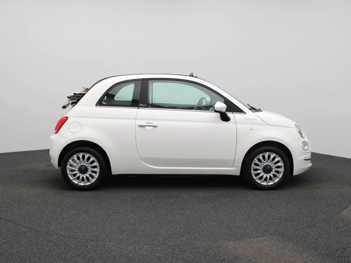 1.0 Hybrid Dolcevita | Cabrio | Parkeer sensoren | LMV | DAB | Bluetooth | Airco | Cruise control