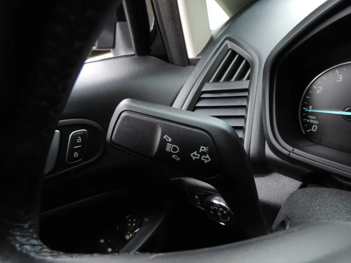 1.0-T 125PK Titanium 66.000km | Afn.th | Winterpack | Cruise | B&O | Dodehoek | CarPlay | Priv.glas | ECC | Halfleer