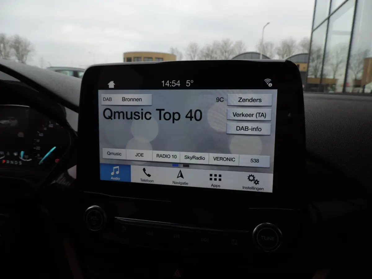 1.0-T Active | ECC | Winterpack | PDC | CarPlay | B&O | 17” Allseason | Priv.glas | Adapt.cruise | Navi | Bluetooth