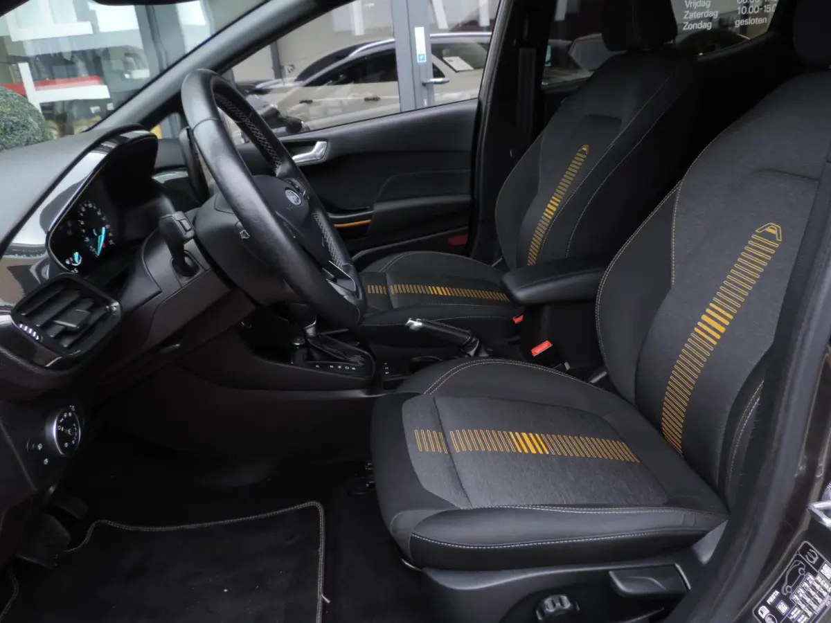 1.0-T Active | ECC | Winterpack | PDC | CarPlay | B&O | 17” Allseason | Priv.glas | Adapt.cruise | Navi | Bluetooth