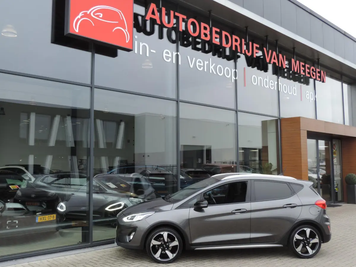 1.0-T Active | ECC | Winterpack | PDC | CarPlay | B&O | 17” Allseason | Priv.glas | Adapt.cruise | Navi | Bluetooth