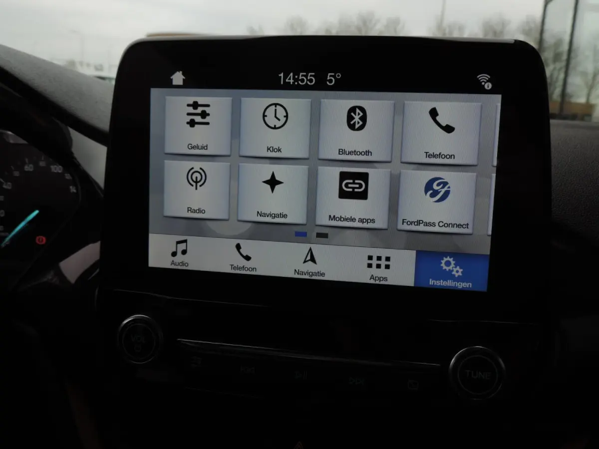 1.0-T Active | ECC | Winterpack | PDC | CarPlay | B&O | 17” Allseason | Priv.glas | Adapt.cruise | Navi | Bluetooth