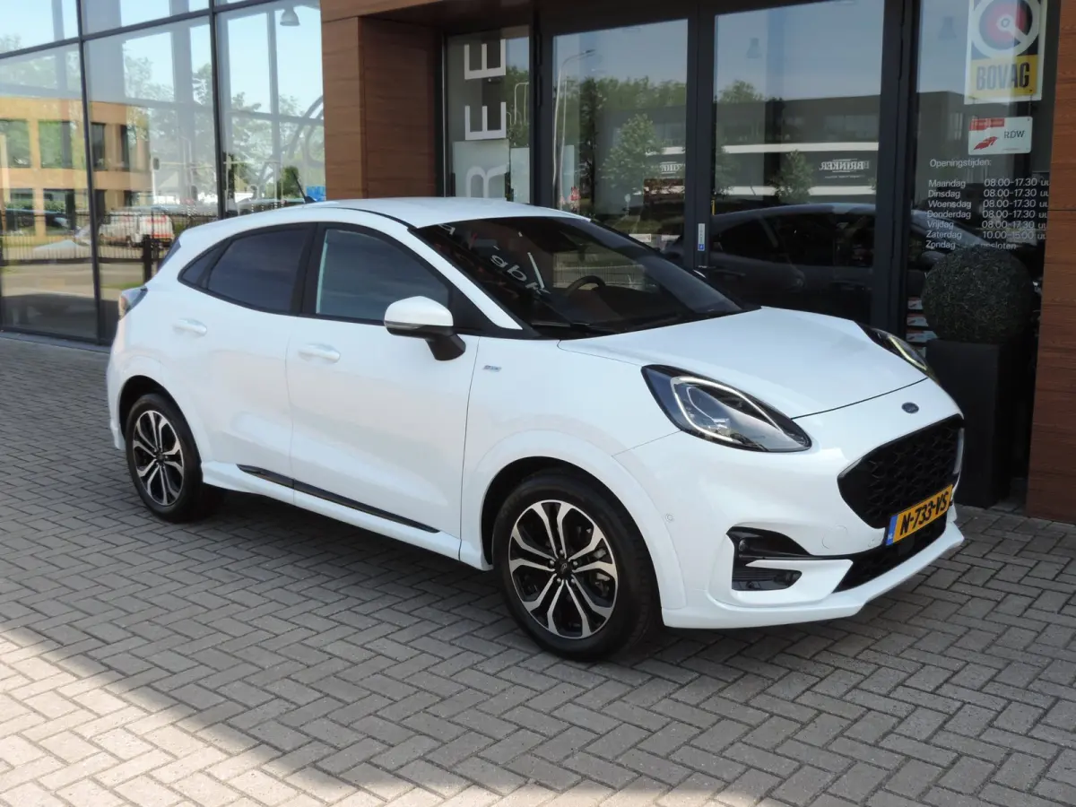 1.0-T 125PK ST-Line AUTOMAAT 31.000km | 1e Eig | Winterpack | Priv.gas | 17” | CarPlay | ECC | Camera | Bluetooth