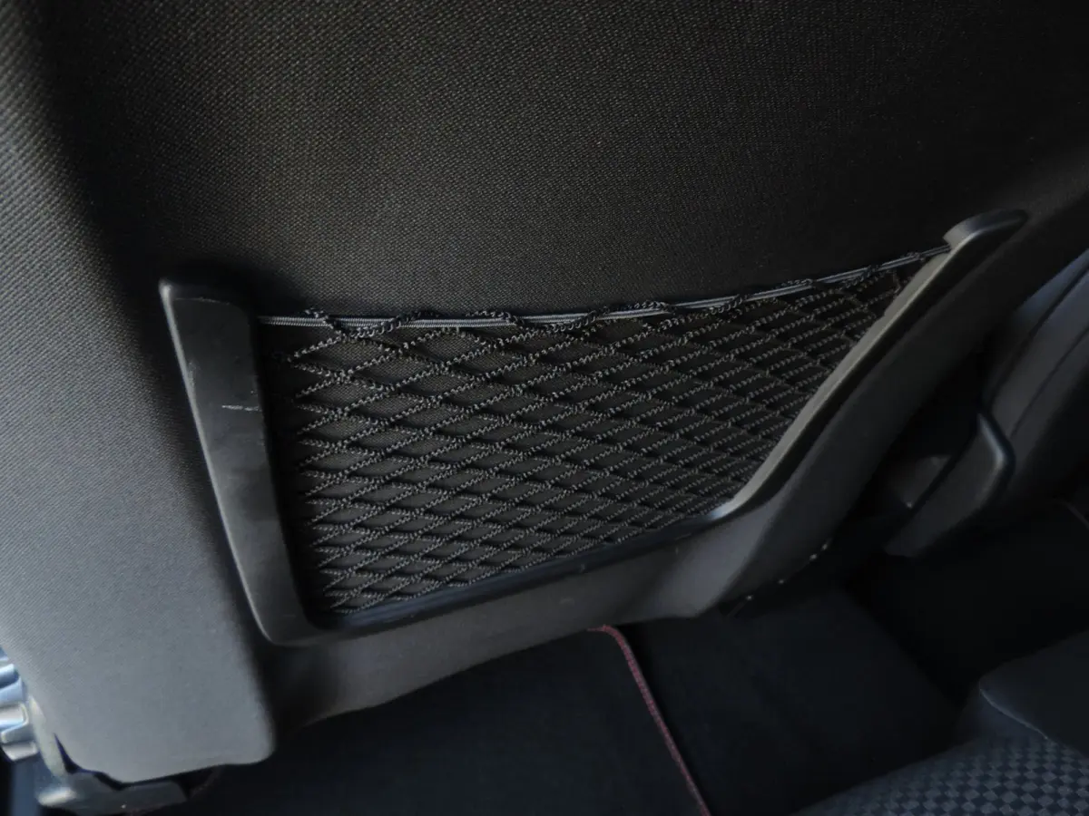 1.0-T 125PK ST-Line AUTOMAAT 31.000km | 1e Eig | Winterpack | Priv.gas | 17” | CarPlay | ECC | Camera | Bluetooth