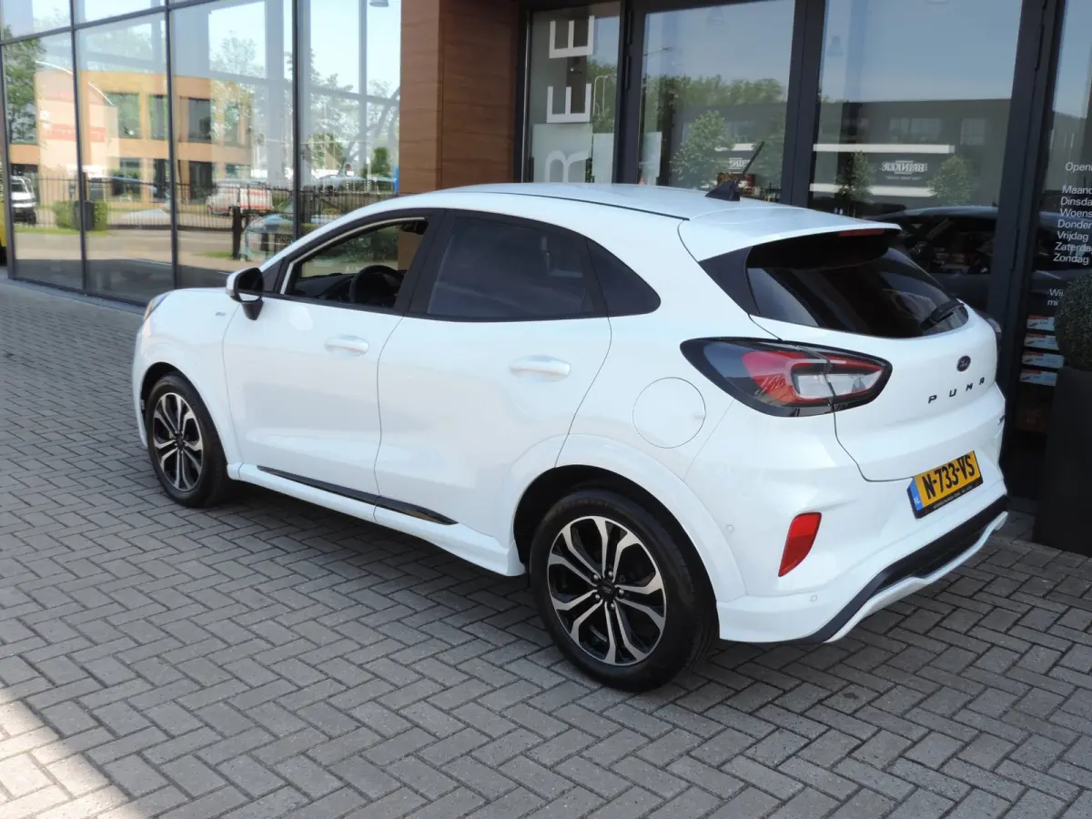 1.0-T 125PK ST-Line AUTOMAAT 31.000km | 1e Eig | Winterpack | Priv.gas | 17” | CarPlay | ECC | Camera | Bluetooth
