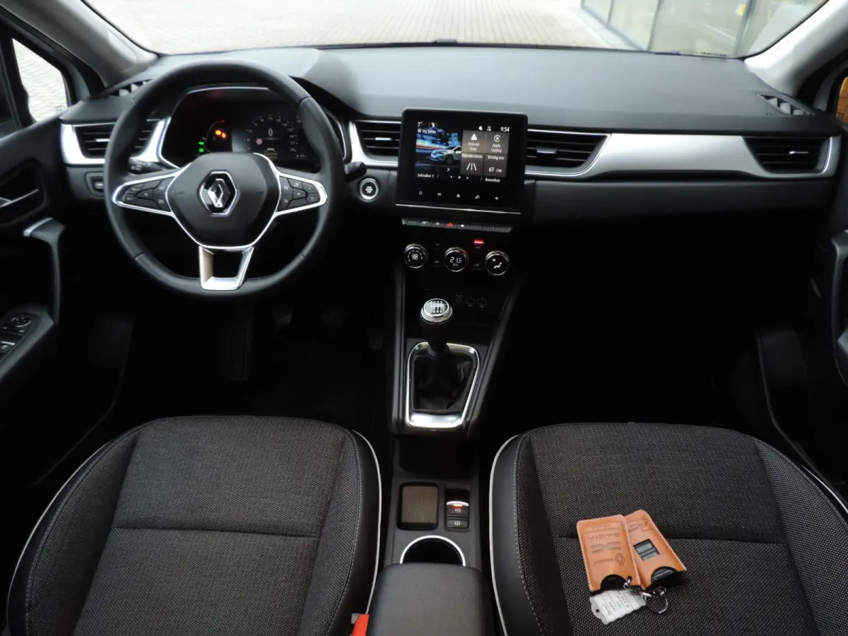 1.0 TCe 90 Intens 66.000km | LED kopl | PDC | Halfleer | Navi | CarPlay | ECC | 17” | Keyless | Priv.glas | DAB