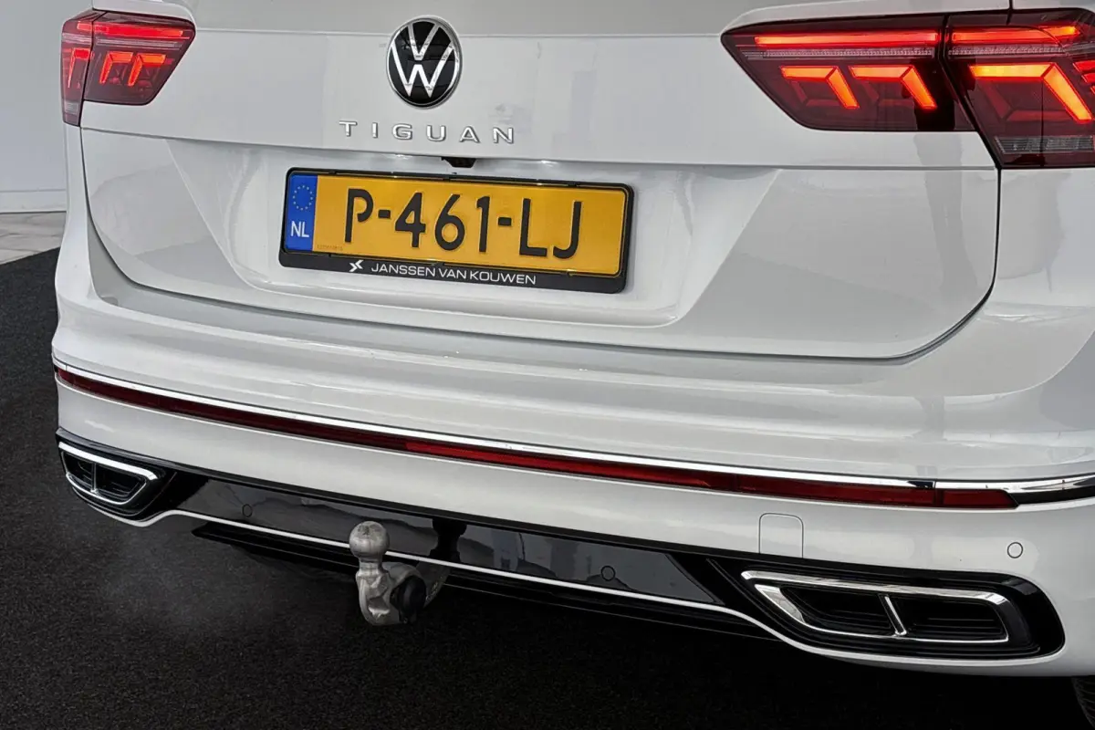 1.4 TSI eHybrid R-Line Business+ Panoramadak Trekhaak IQ-Light Keyless