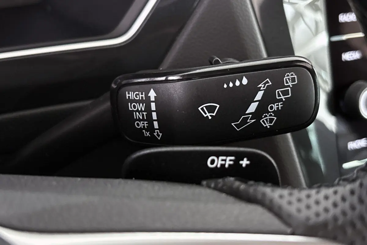1.4 TSI eHybrid R-Line Business+ Panoramadak Trekhaak IQ-Light Keyless